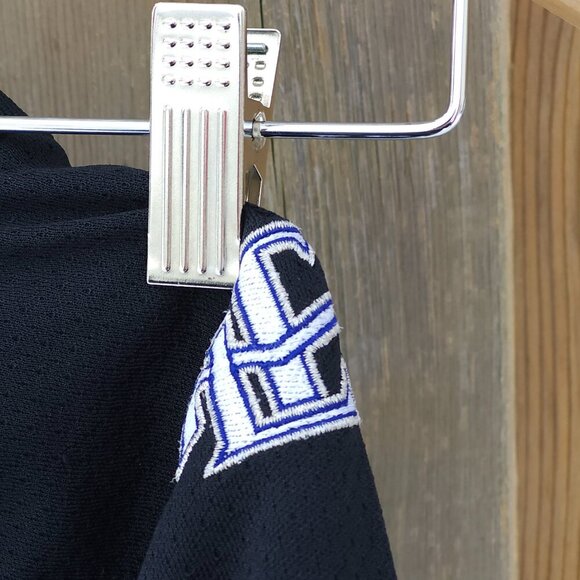 CUTE TORONTO MAPLE LEAFS NHL Jersey Boys Size 6 - Picture 6 of 6